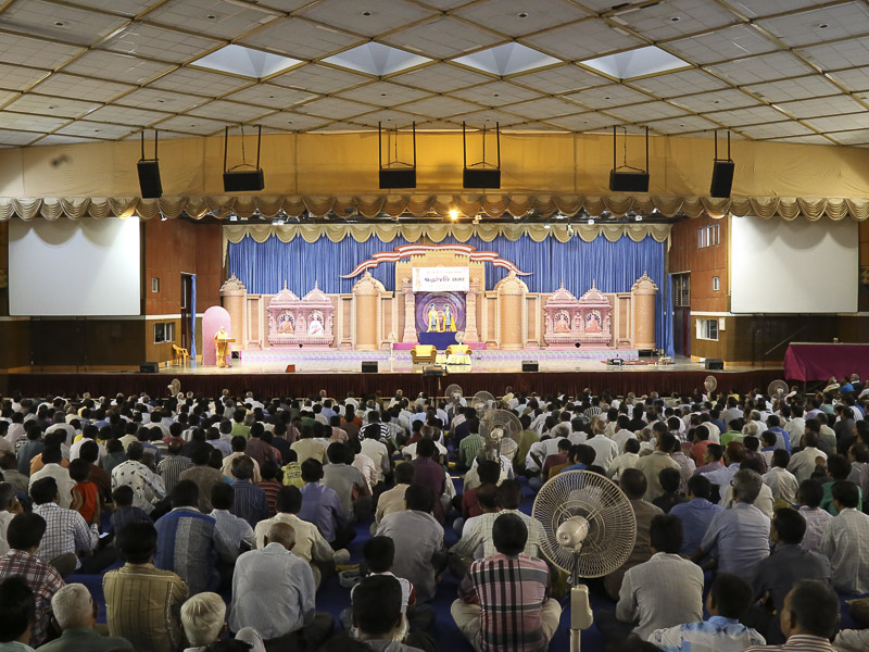Dr APJ Abdul Kalam Honored in BAPS Assembly, Rajkot
