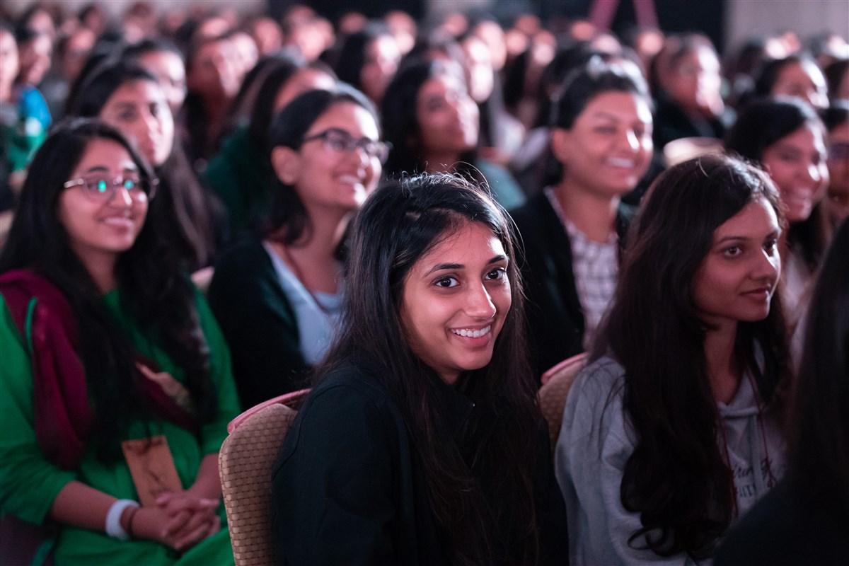 Delegates enjoying the evening session