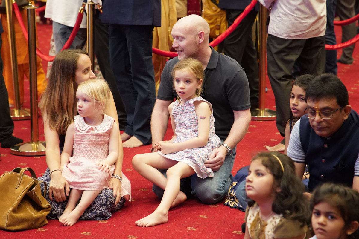 Devotees and well-wishers