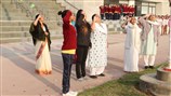 "Zanda uncha rahe humara..." - spirits were high as choir sung the lines with all heads turned to flag and hands raised to salute!