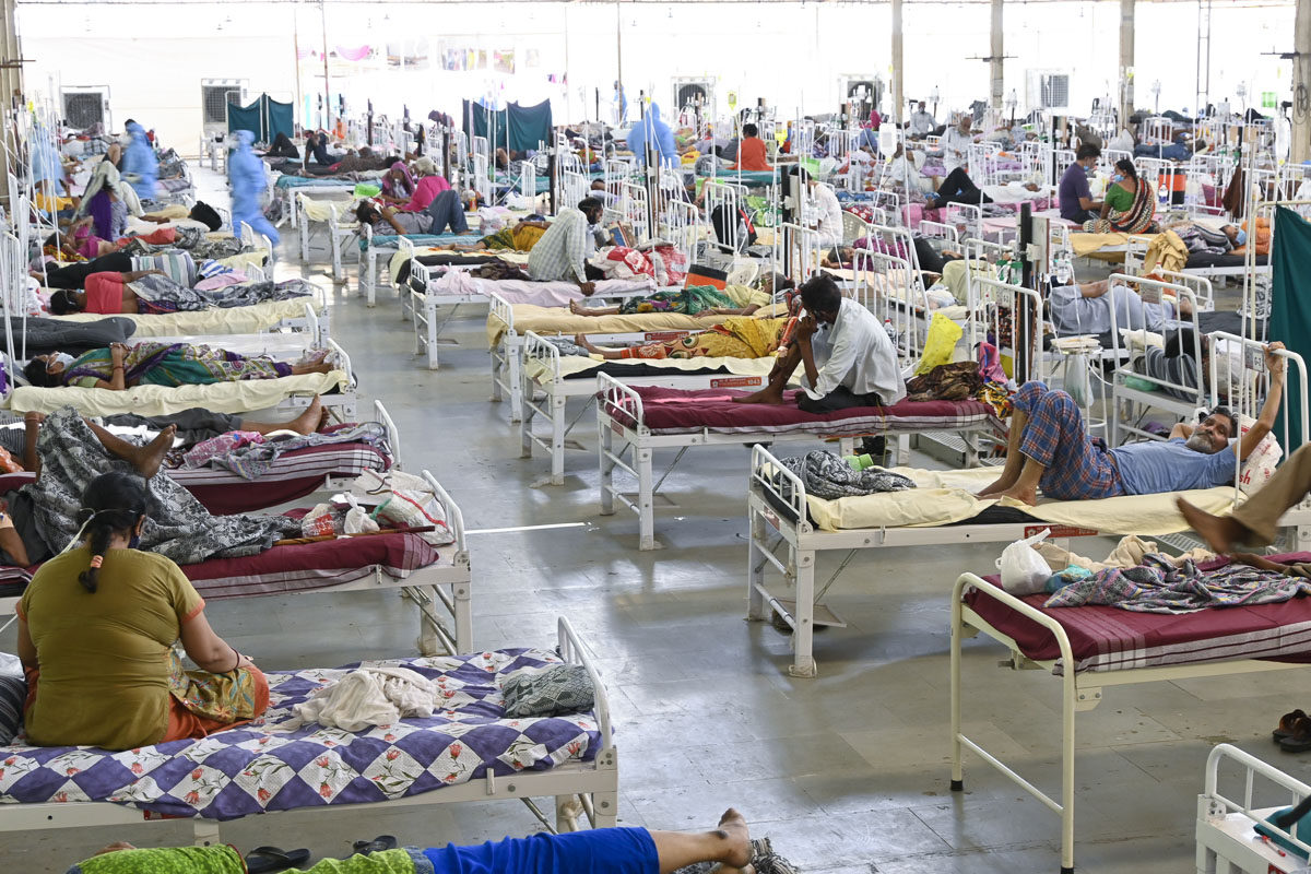500-bed field hospital with oxygen support