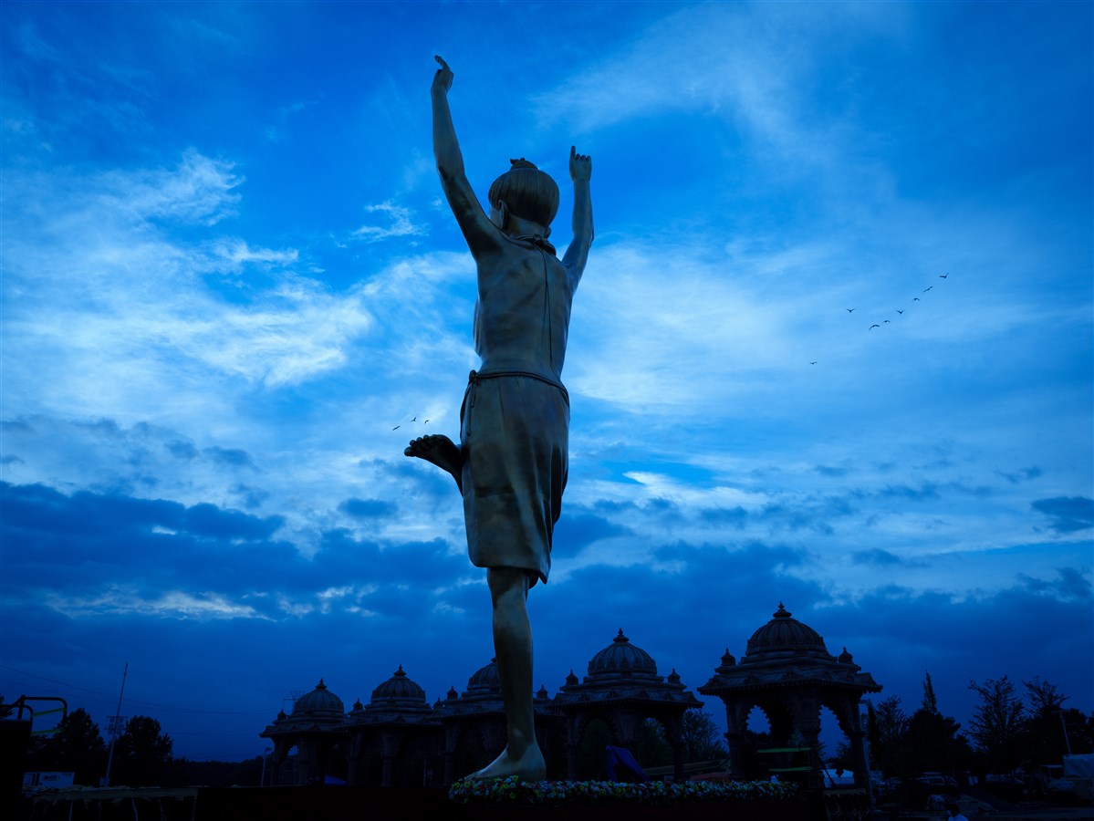 Moods of Tapomurti Shri Nilkanth Varni