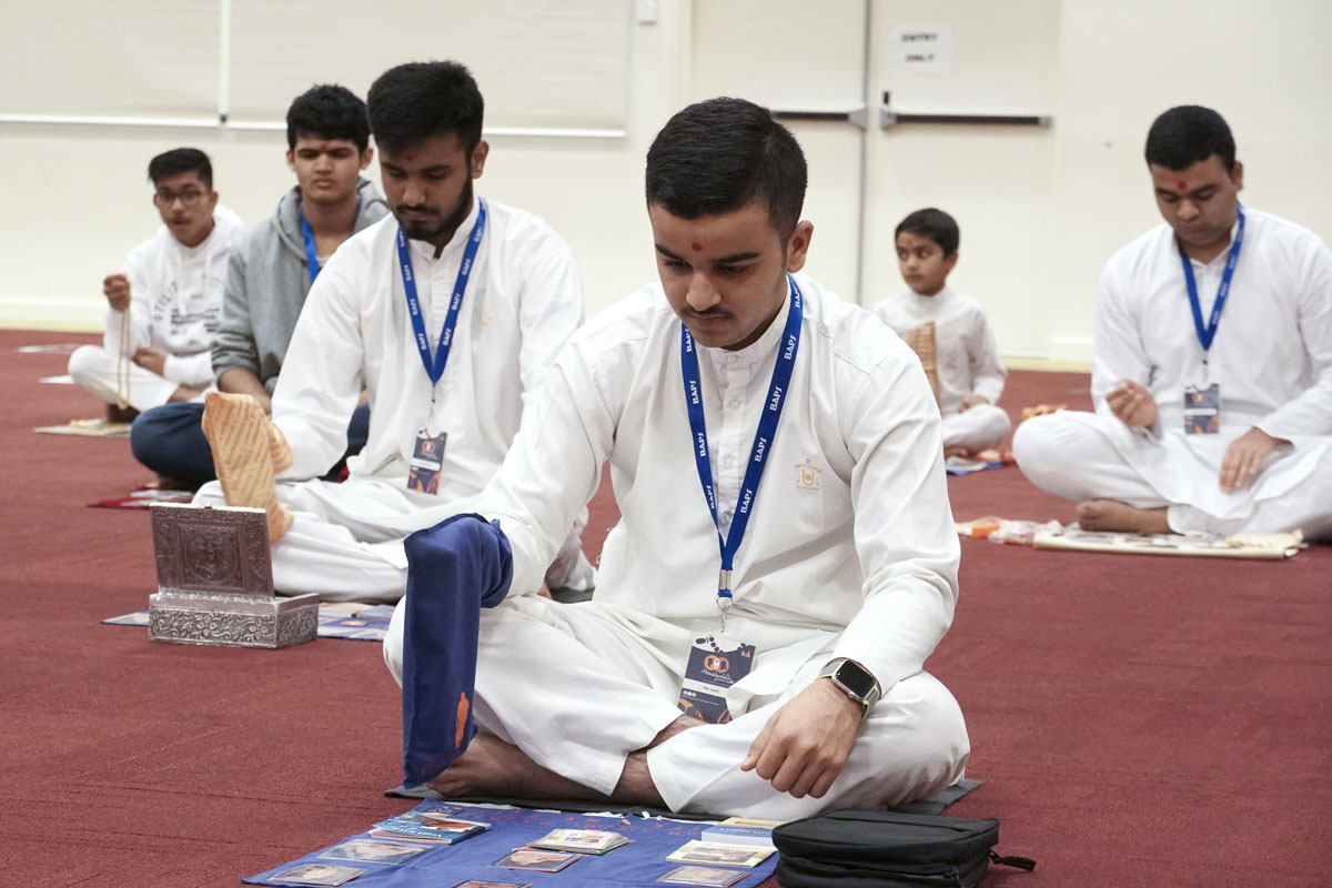 Kishore-Kishori Shibirs: 'Atmabuddhi: Jivanni Siddhi', Australia & New Zealand