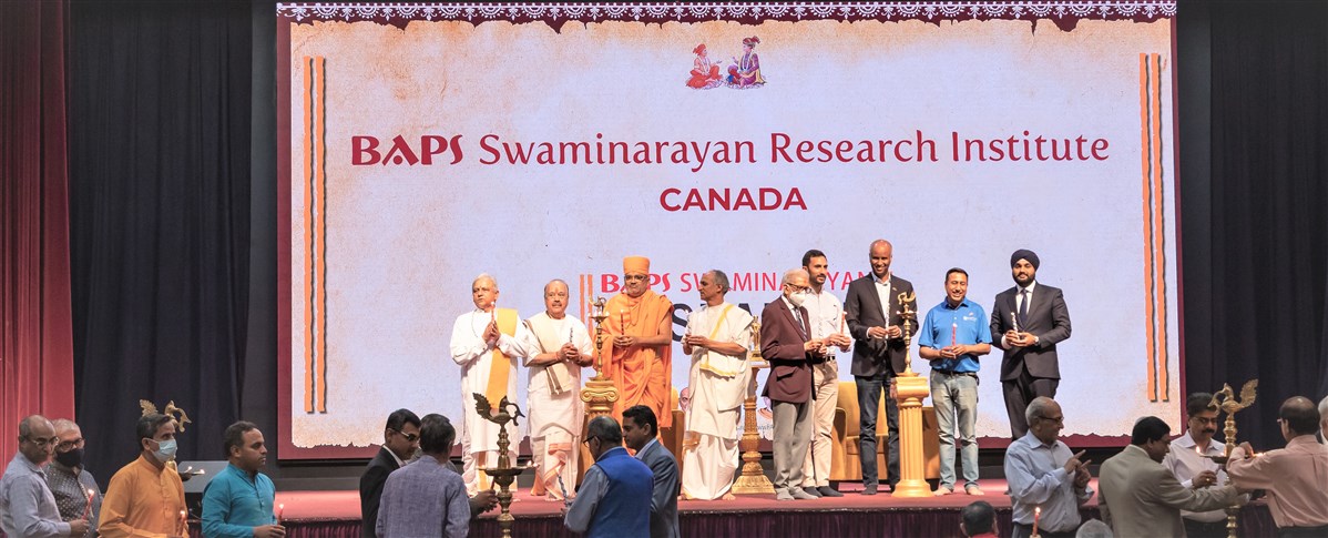 Representatives from more than 40 Hindu Mandirs and organizations across Canada ceremoniously light the lamps