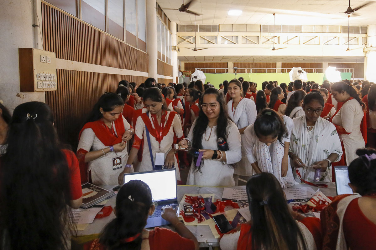 Annual Yuva Shibirs 2023: ‘Gunatit Guru: Our Best Friend’, Rajkot