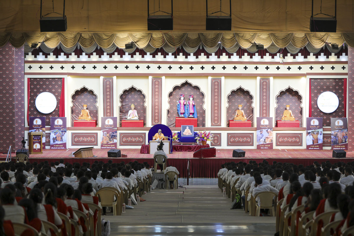 Annual Yuva Shibirs 2023: ‘Gunatit Guru: Our Best Friend’, Rajkot