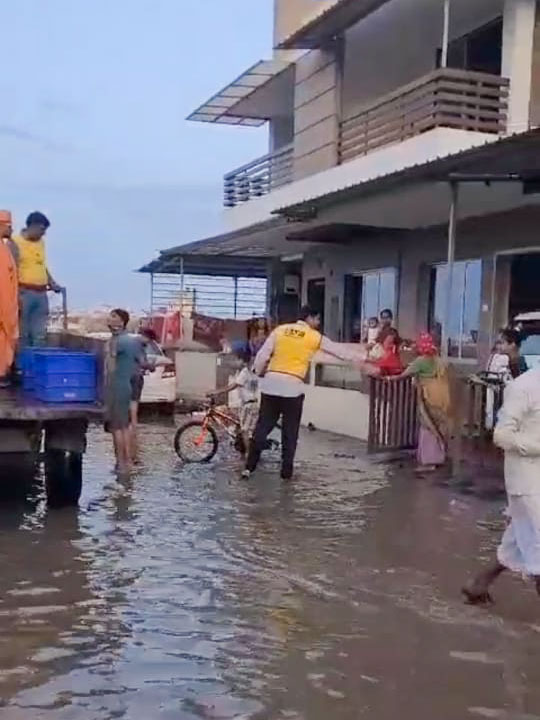 BAPS Flood Relief Work 2023, Bharuch