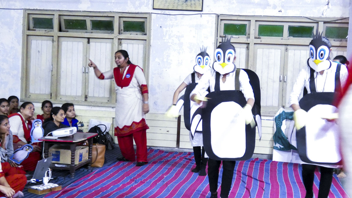 Balika karyakars present during a delightful session entitled ‘The World of Stories’