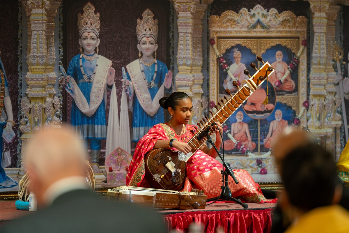 Governor-General of Australia Visits BAPS Shri Swaminarayan Mandir, Canberra