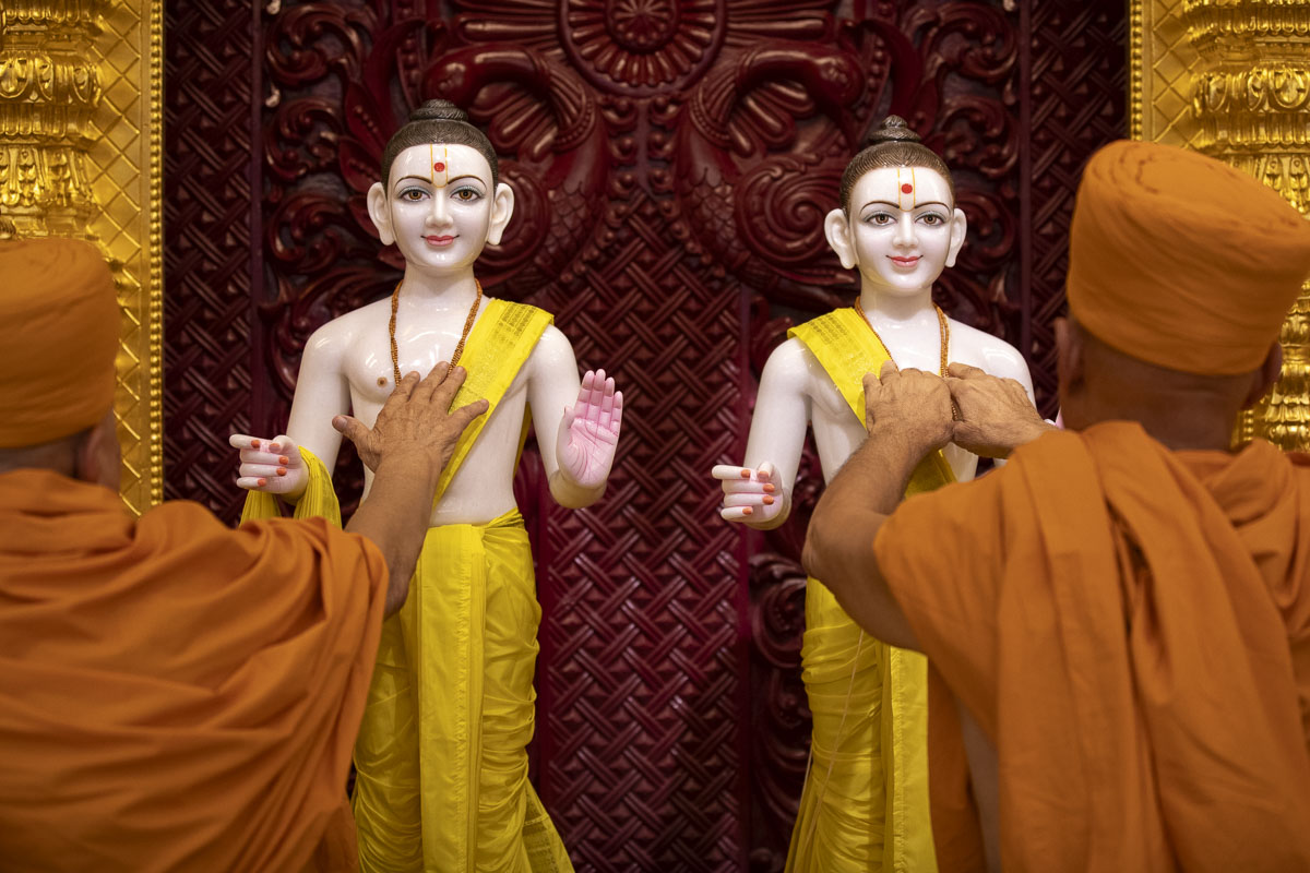 Murti-Pratishtha