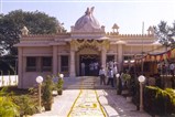 4  December 1999