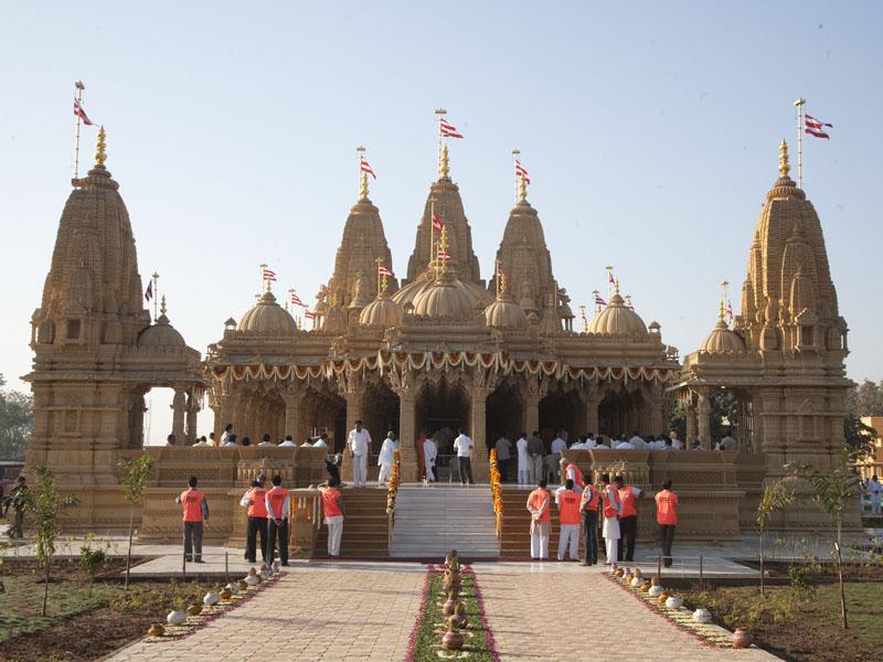 Pre Murti-Pratishtha Rituals