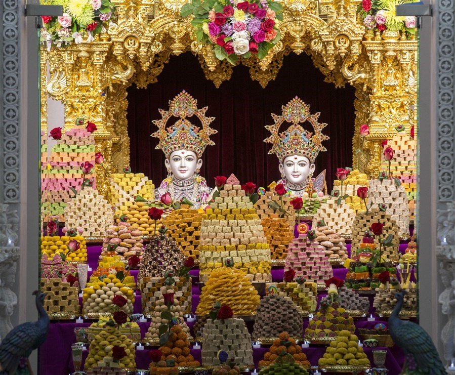 Annakut Darshan
