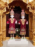 Parabrahma Bhagwan Shri Swaminarayan and Aksharbrahma Shri Gunatitanand Swami