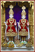 Parabrahma Bhagwan Shri Swaminarayan and Aksharbrahma Shri Gunatitanand Swami