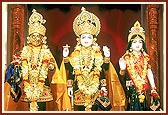 Shri Harikrishna Maharaj and Bhagwan Shri Lakshami-Narayan