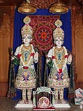 Parabrahma Bhagwan Shri Swaminarayan and Aksharbrahma Shri Gunatitanand Swami