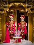 Parabrahma Bhagwan Shri Swaminarayan and Aksharbrahma Shri Gunatitanand Swami