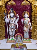 Bhagwan Shri Shankar, Shri Parvatiji and Shri Ganeshji